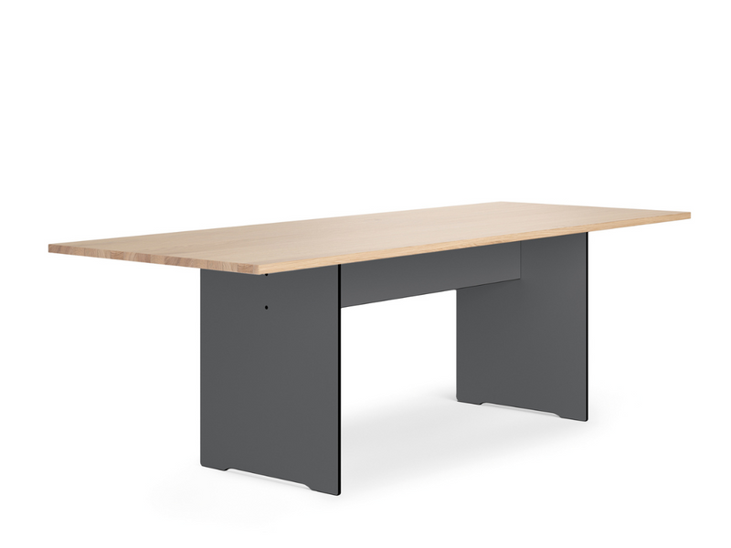 RIVA . Vario . Tisch . Indoor