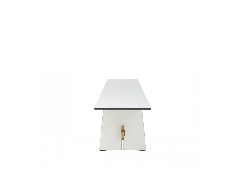 TENSION . Wangenbank