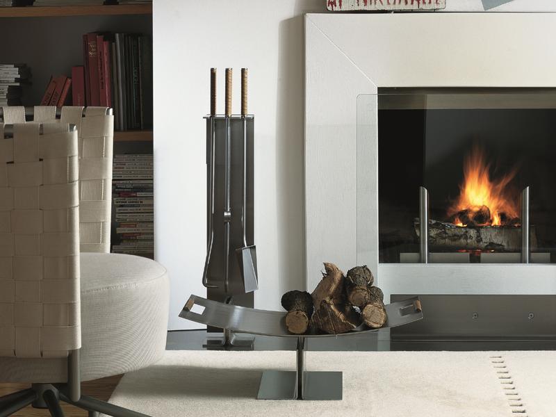 PETER MALY . Support à couverts