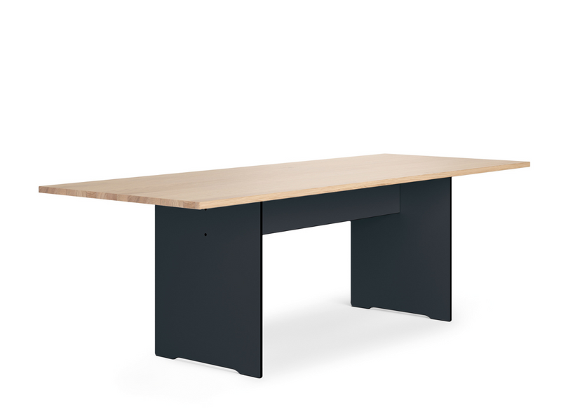 RIVA . Vario . Tisch . Indoor