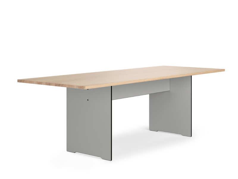 RIVA . Vario . Tisch . Indoor